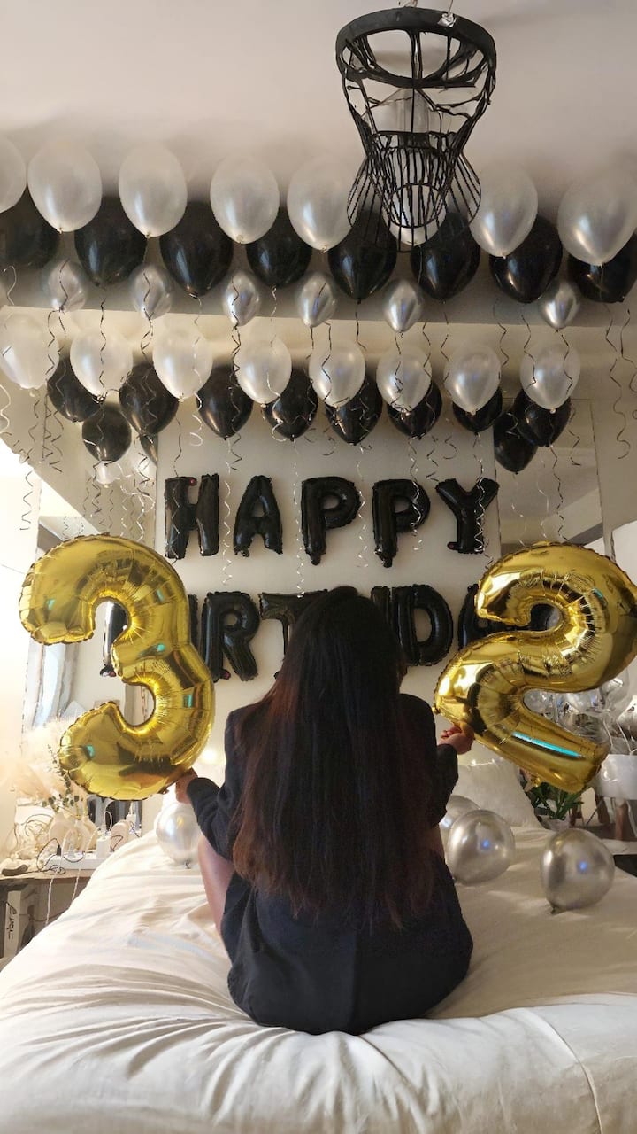 Celebrating a special occasion? Book your staycation with us! You provide the decor cost, and we'll decorate the unit for free! 
PM for more details.