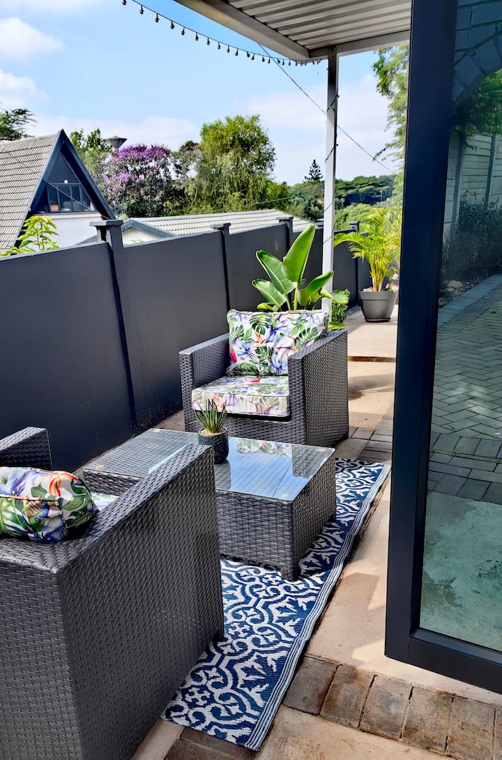 Eden Manor Westville 1 Bedroom Private Guesthouse. - Queensburgh