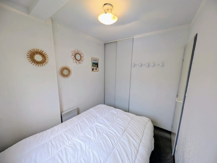 საძინებელი 1