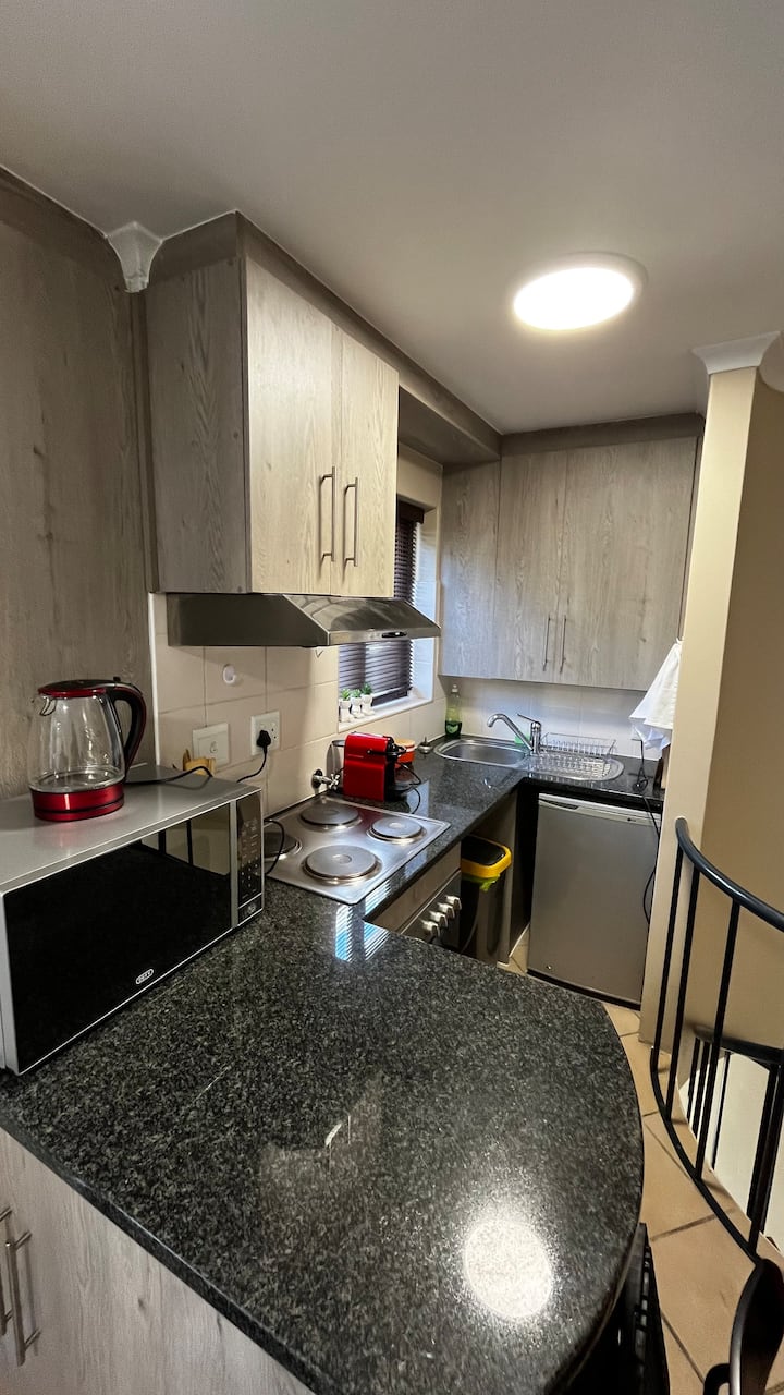 Cosy Central Apartment - By Arpa - Stellenbosch