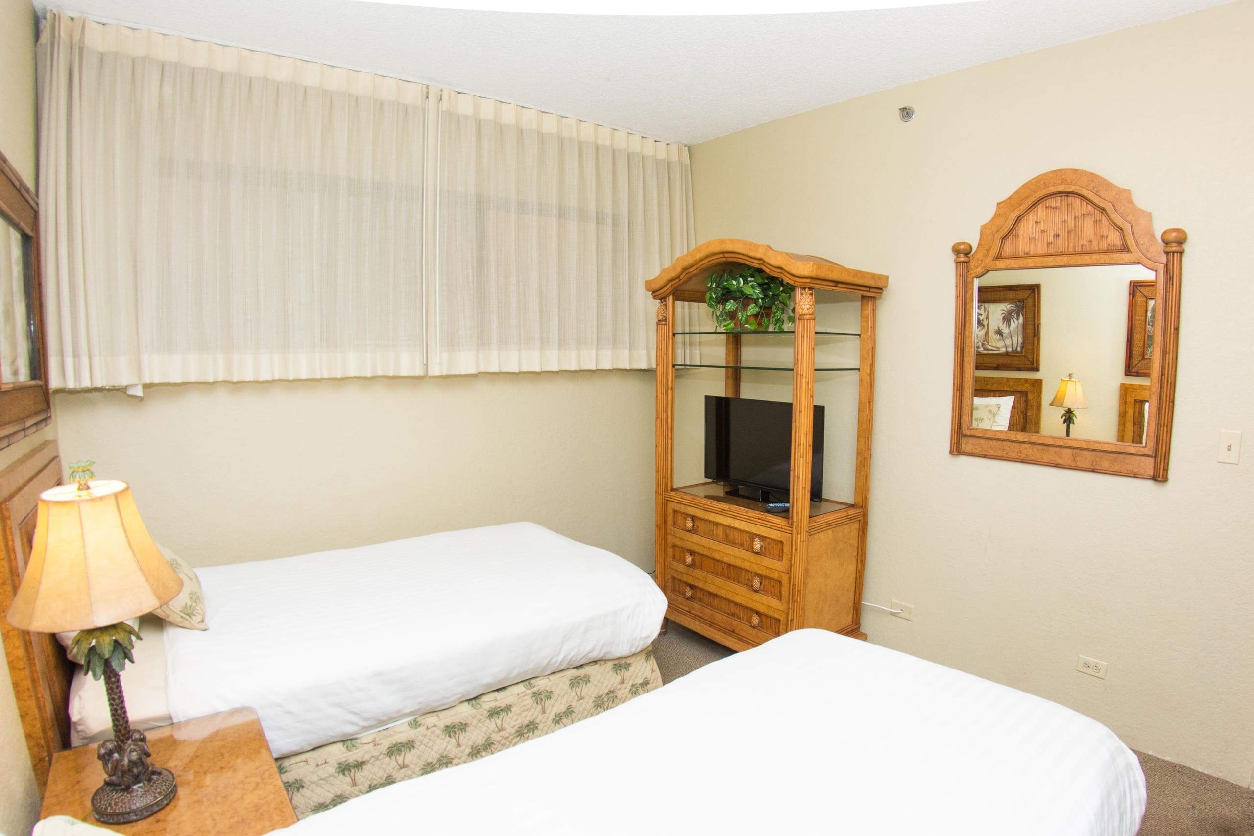 Condo in Lahaina · ★4.71 · 2 bedrooms · 3 beds · 2 baths - Image 21