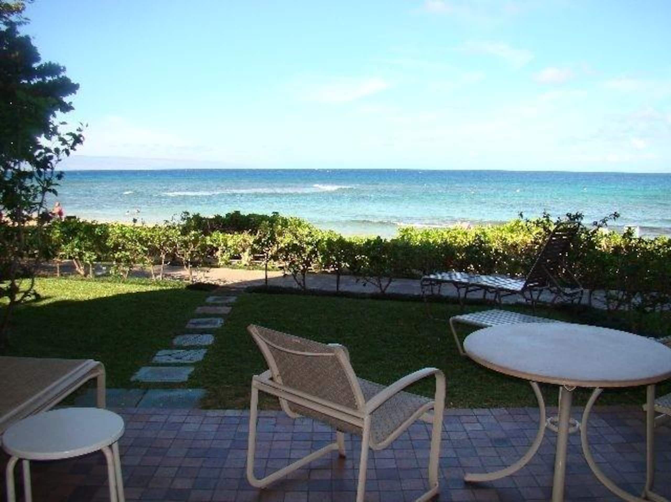 Condo in Lahaina · ★4.71 · 2 bedrooms · 3 beds · 2 baths - Image 3