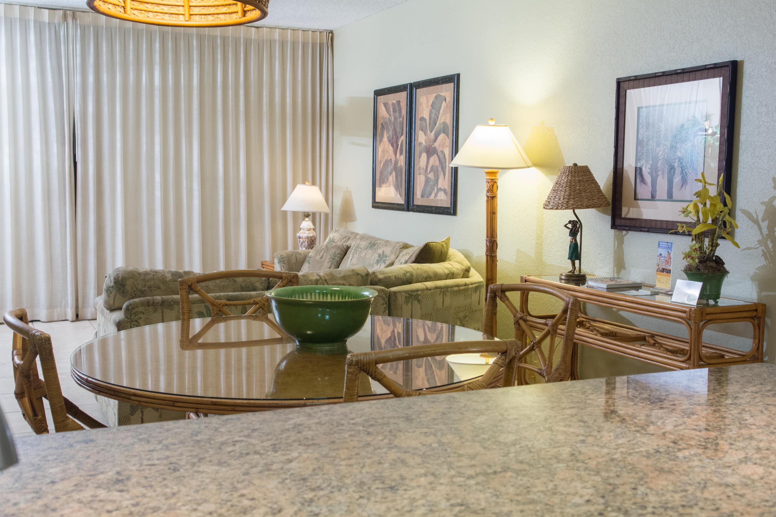 Condo in Lahaina · ★4.71 · 2 bedrooms · 3 beds · 2 baths - Image 15