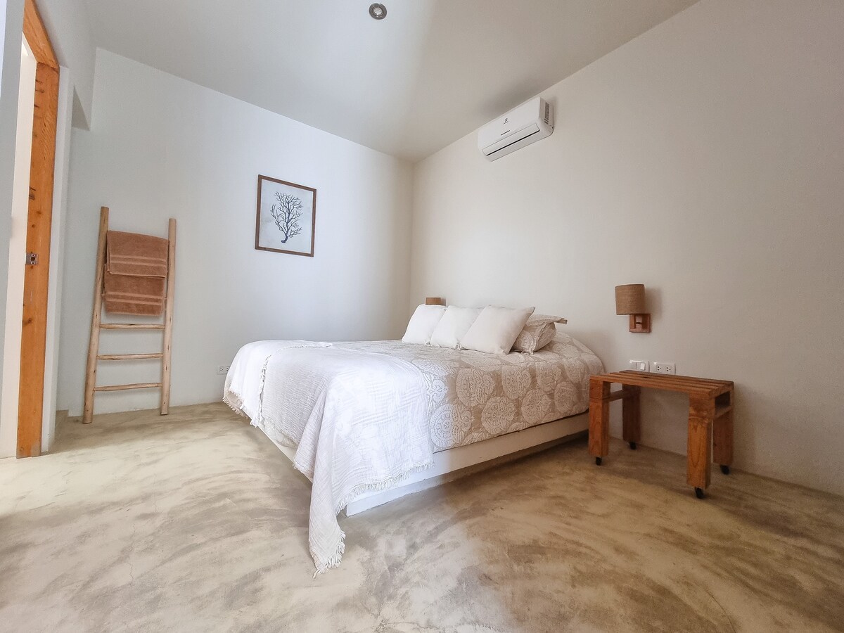 საძინებელი 1