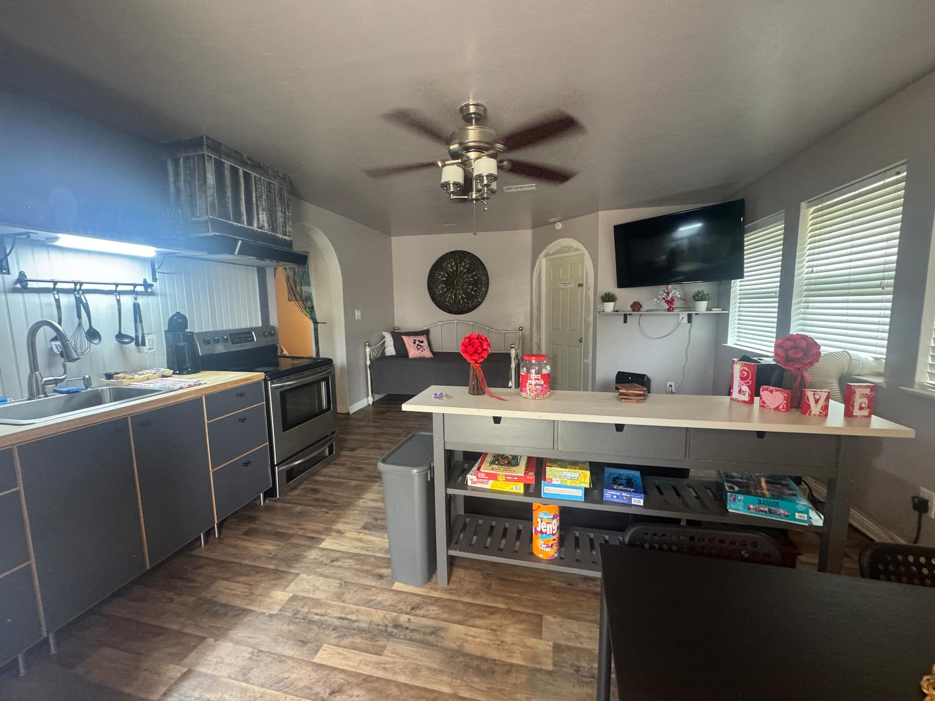Timothy Way *Dog Friendly*