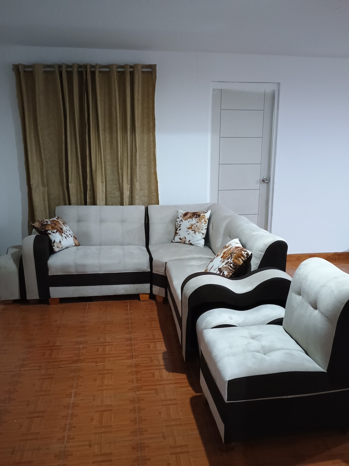 ห้องนั่งเล่น