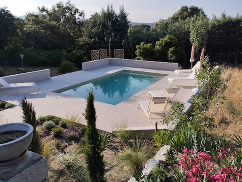 Countryside house with swimming pool