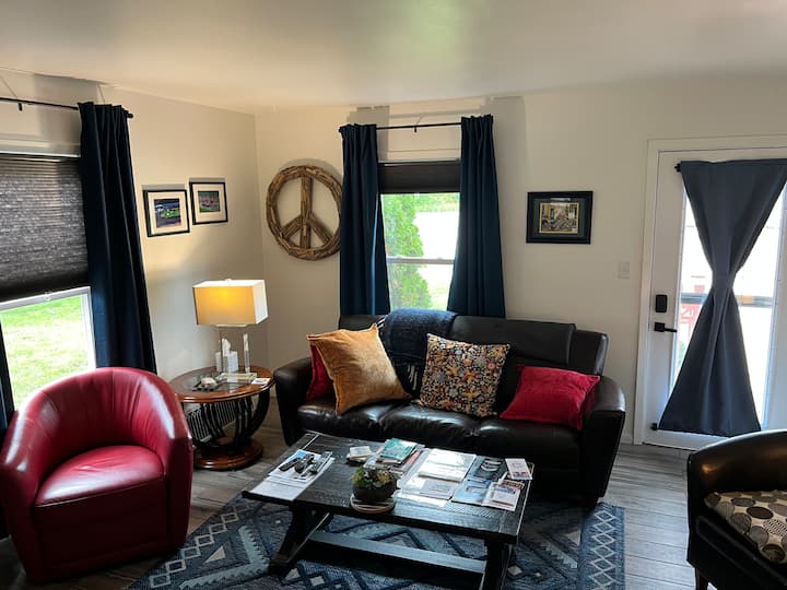Clean, Comfy Stay Near Parks, Downtown & Lake! - Sheboygan, WI