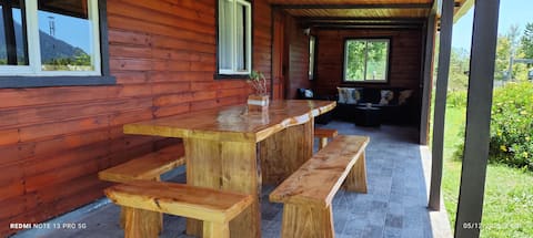 Popular Airbnb listing: Villa Smith, Beautiful cabin Riñinahue Lago Ranco in Lago Ranco