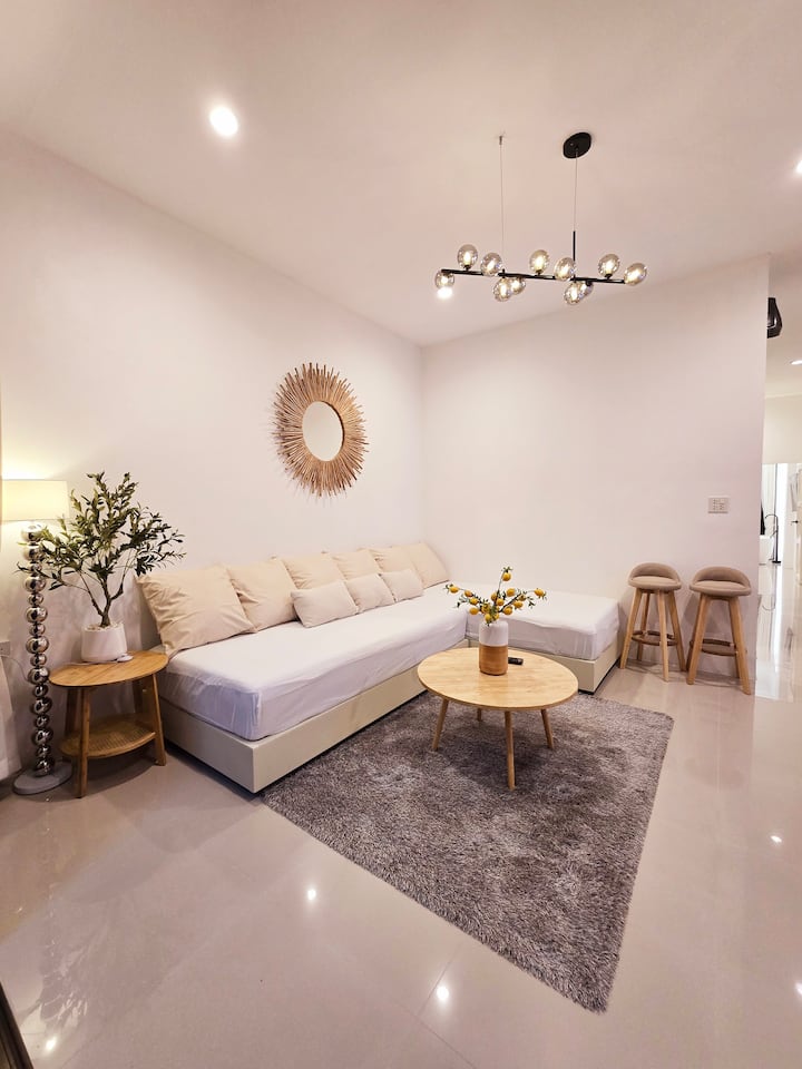 Flamingo House - Ko Samet