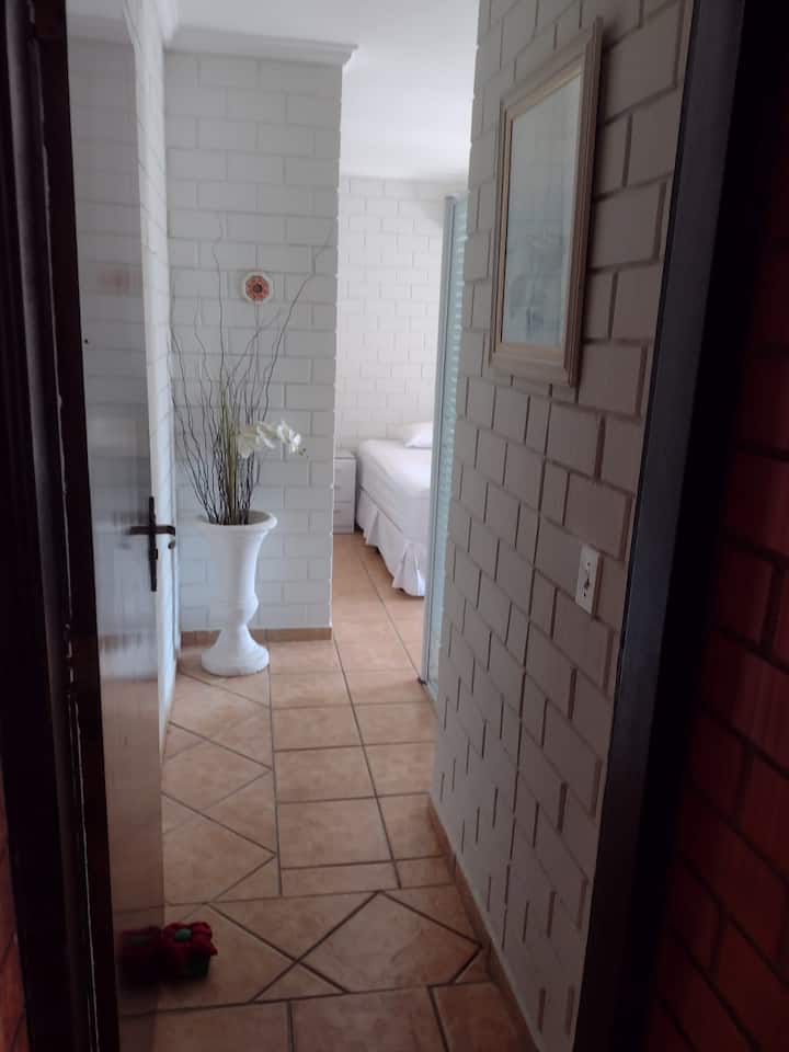 Dhomë gjumi 1