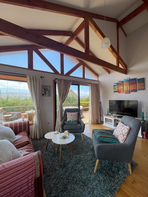 House 5 minutes from the beach in Los Molles