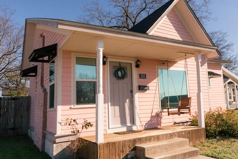 The Pink Cottage Downtown Guthrie