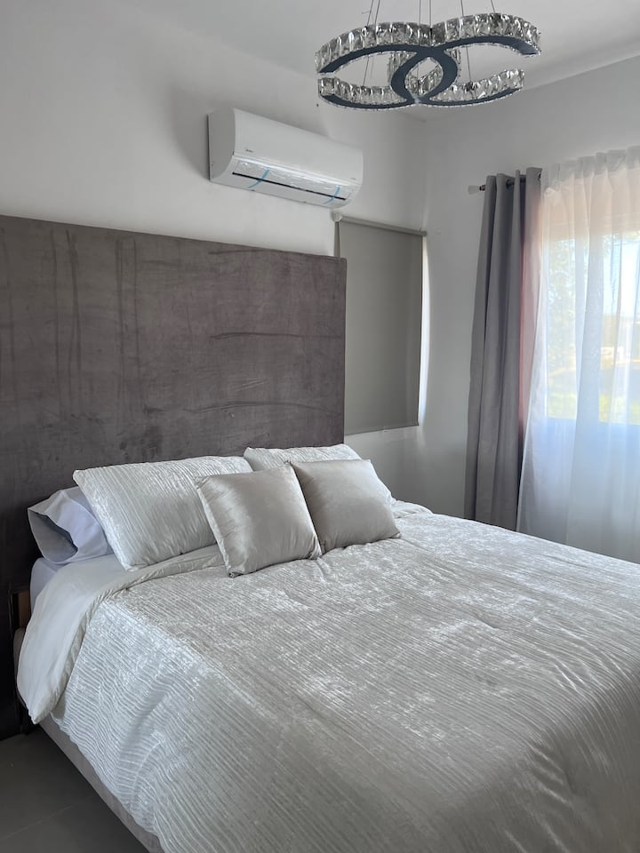 غرفة النوم 1