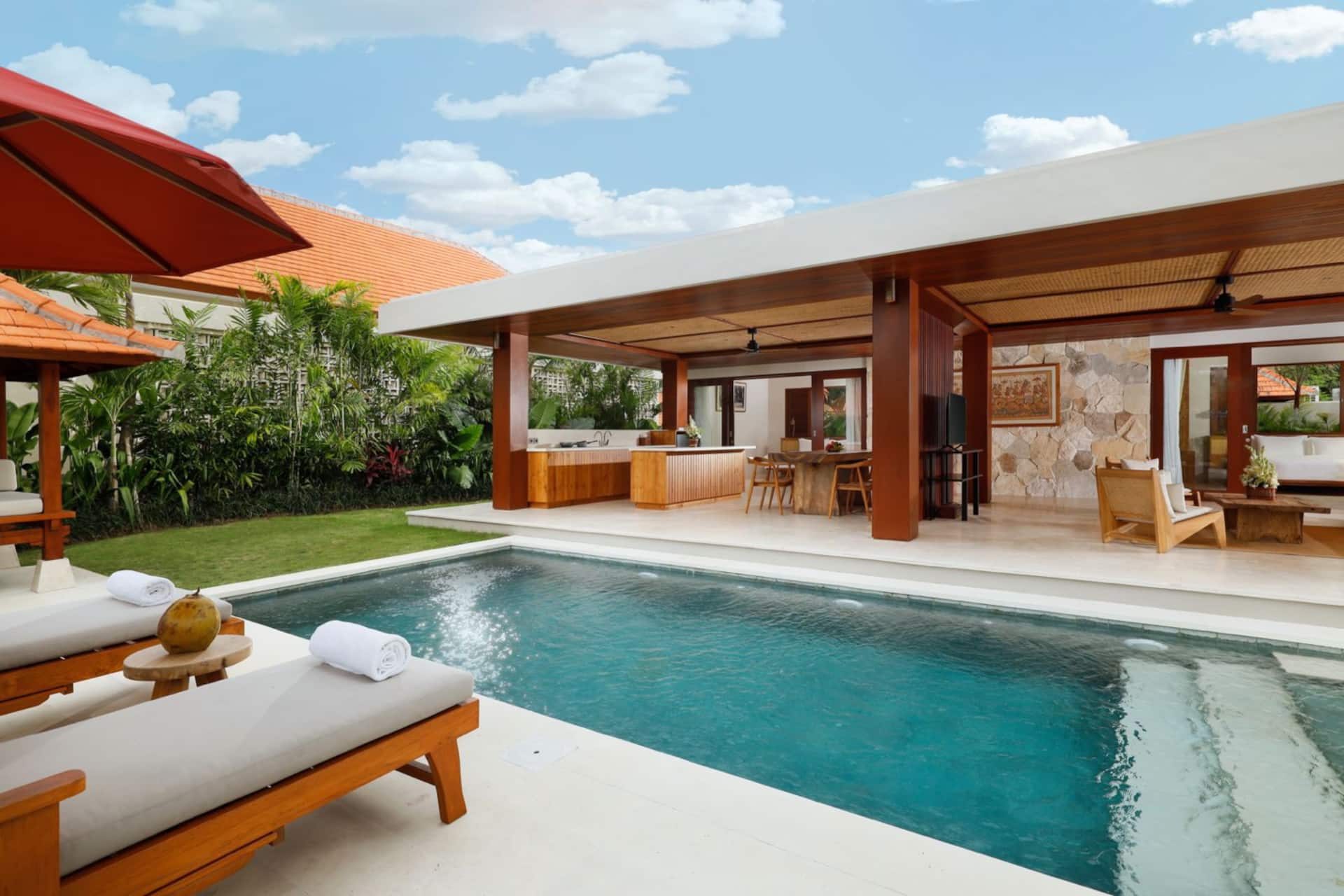 Secluded Coastal Hideaway 3 Bedroom Private Villa in Tabanan 2