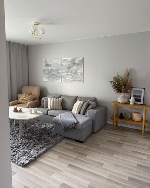 Modern Stay Near City Center