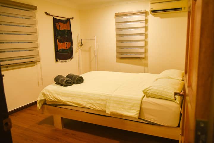 საძინებელი 4