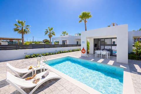 Villa Salty Sun 1
