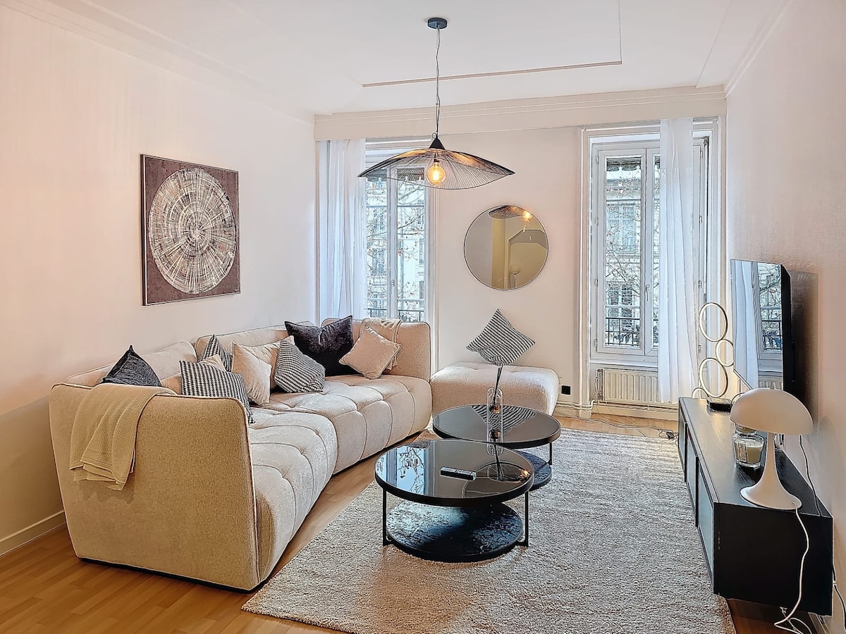Proprietà Airbnb di successo: The "Carré Or" Lyon 6 Belges, 2 Bedrooms a Lyon 6e Arrondissement