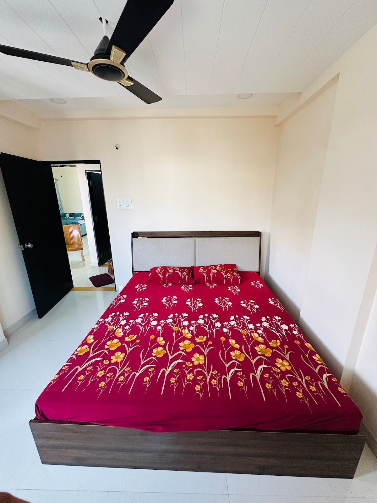 საძინებელი 1