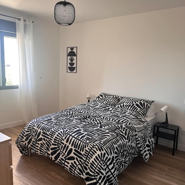 غرفة النوم 1