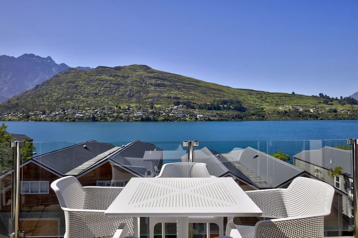 Alpine Village 23 - 2 Bed With Lake Views - Queenstown