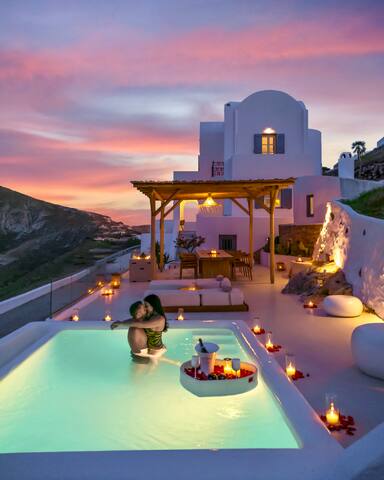 Bluewhite villa with heated private pool gallery image 3