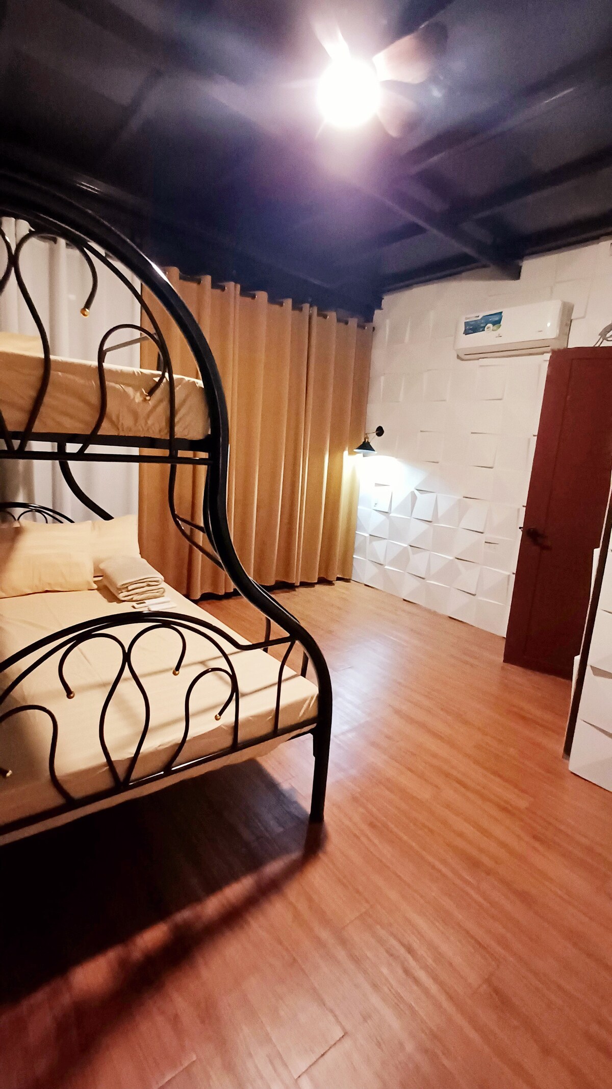 საძინებელი 2