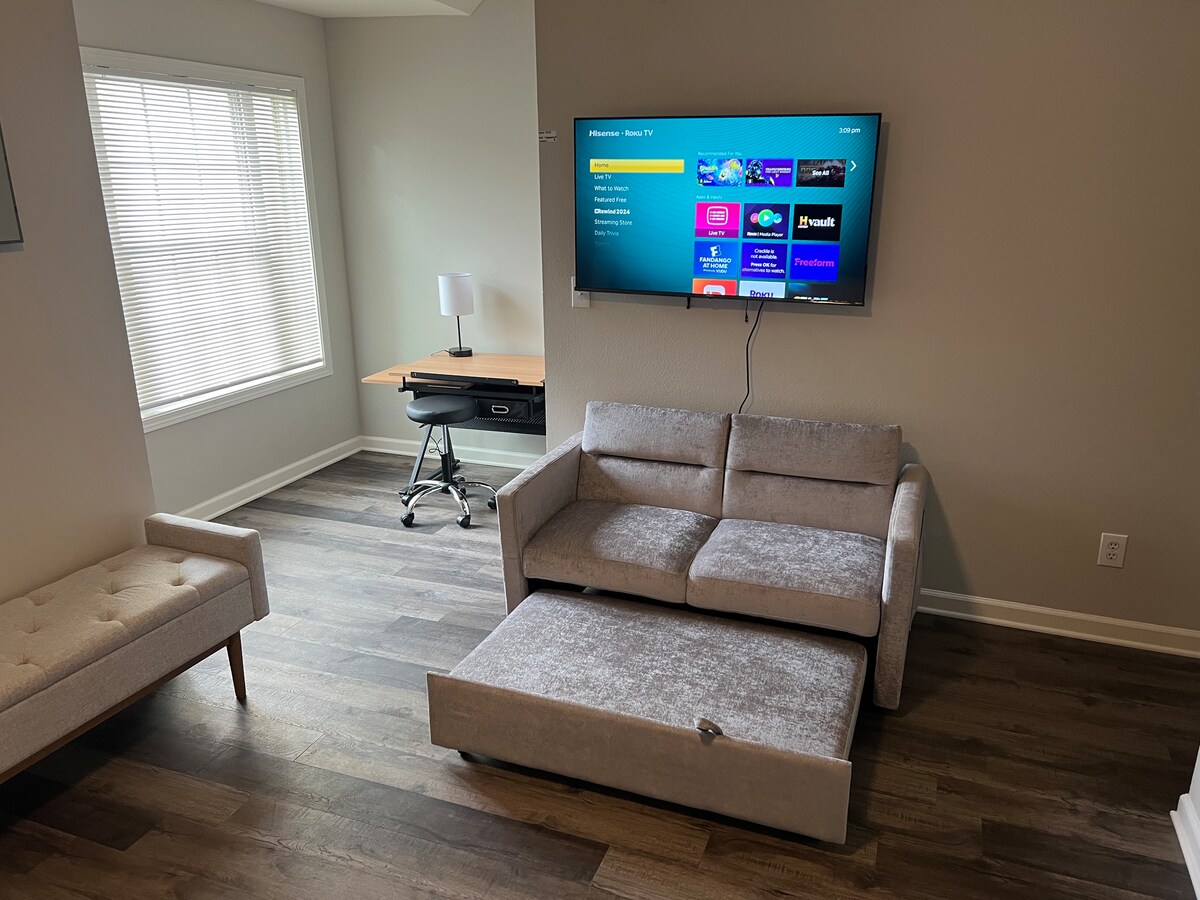 Fabulous 3 bedrooms/chateau elan/raceway road area