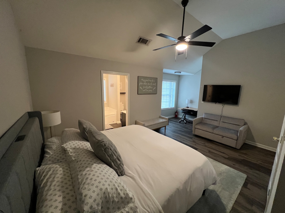Fabulous 3 bedrooms/chateau elan/raceway road area