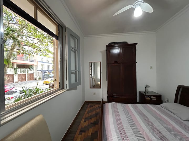 Izba s manželskou posteľou, klimatizáciou, šatníkom