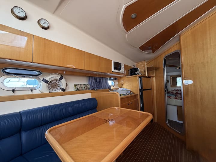 Charming Boat To Sleep In Monaco Port | 4 Guests - Mónaco
