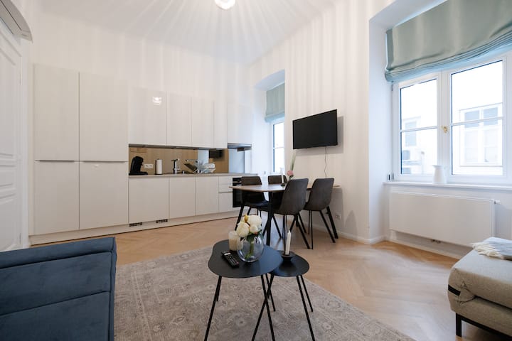 მისაღები ოთახი 2