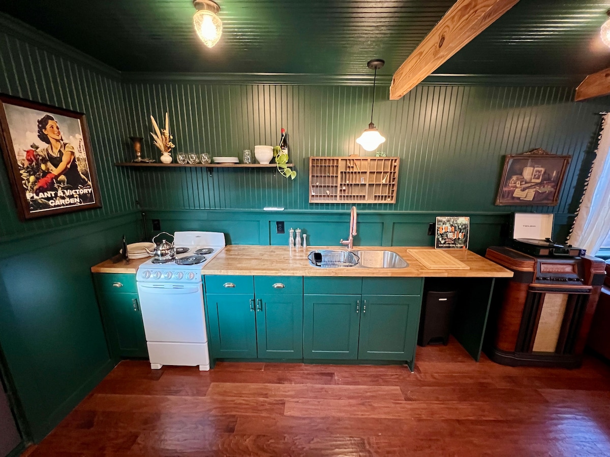 The Pilot House: and the Secret Room