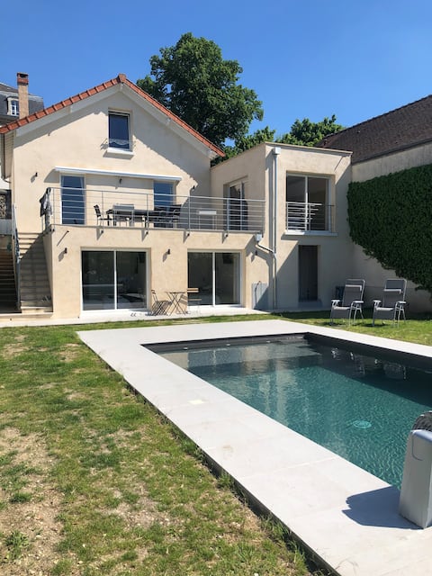 2 bedrooms with pool, near Disney Park