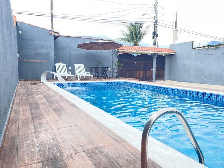 Casa Com Piscina Em Caraguatatuba - Caraguatatuba