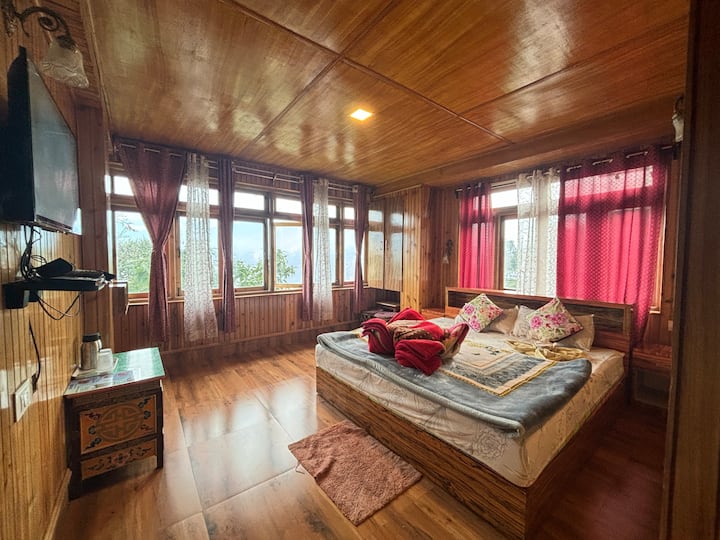 Unique & Cosy Hill View Cottage - Pelling