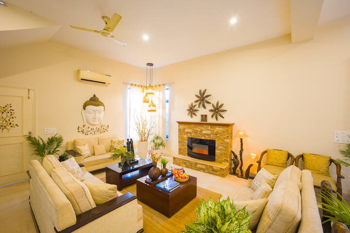 Jacuzzi Escape With Garden & Bar - Palwal