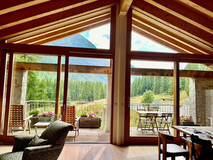 Nuovo Appartamento Con Vista Mozzafiato - Pontresina