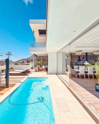 Sunset Villa in Camps Bay gallery image 2