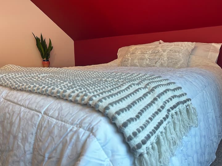 საძინებელი 2