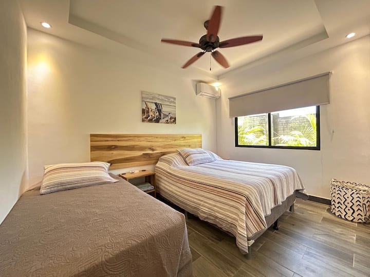Schlafzimmer 2