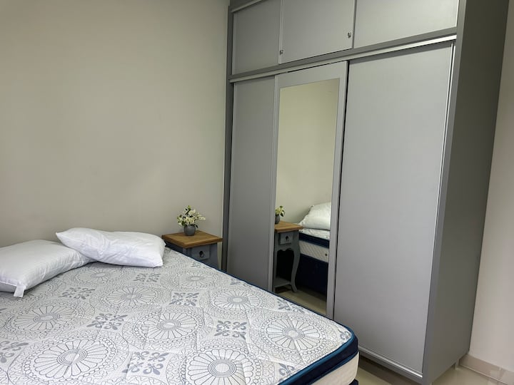 غرفة النوم 1