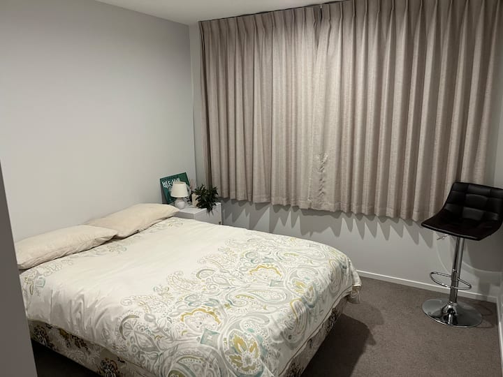 საძინებელი 2