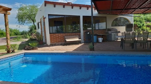 Casa Del Cielo with pool and close to the plaza