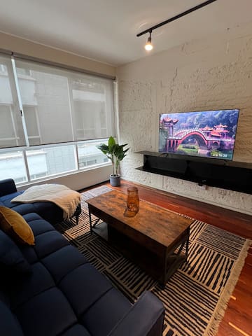 2BR/2BA Polanco Gem | Prime Spot!