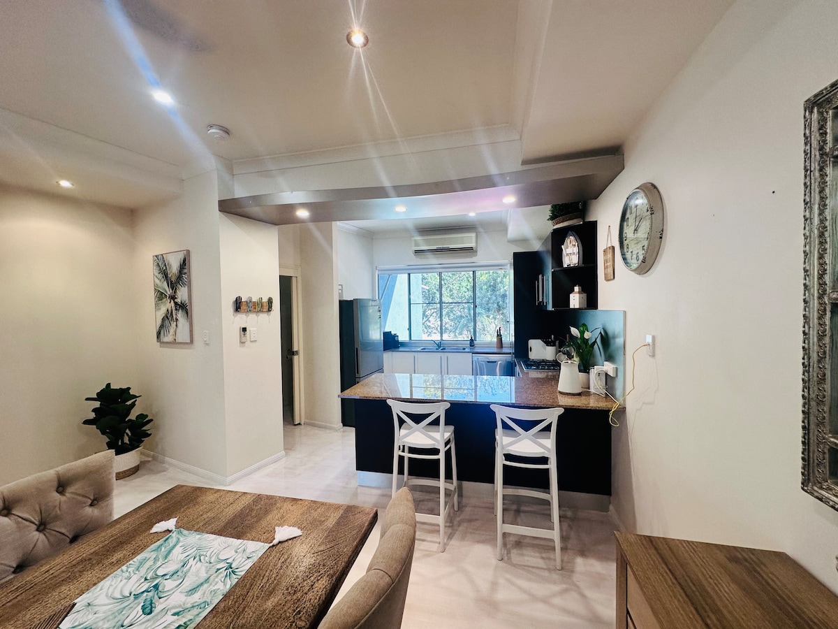 Successful Airbnb property: The Beach House Escape – 3BR Nelly Bay in Nelly Bay