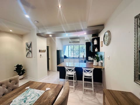 Successful Airbnb property: The Beach House Escape – 3BR Nelly Bay in Nelly Bay