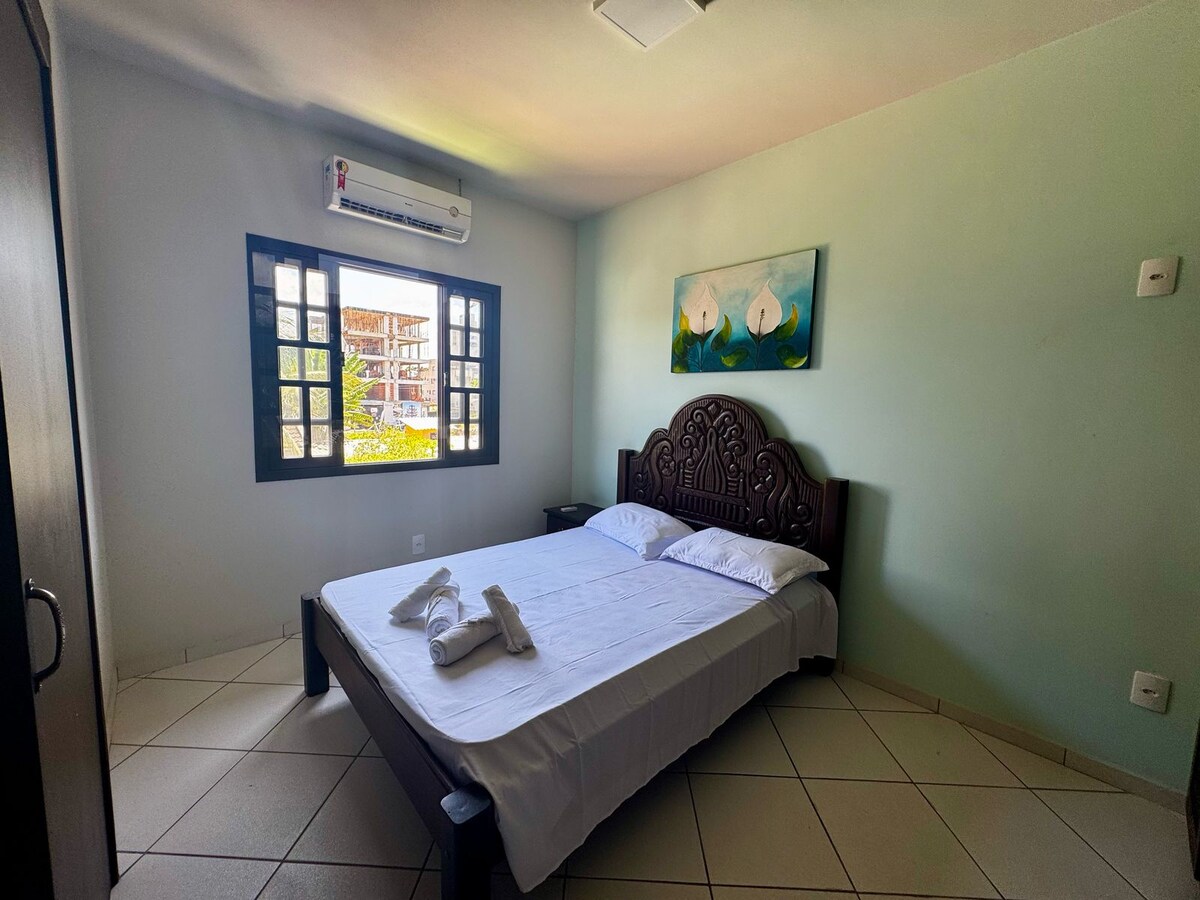 Აპარტამენტი ორადგილიანი საწოლითა და აუზით