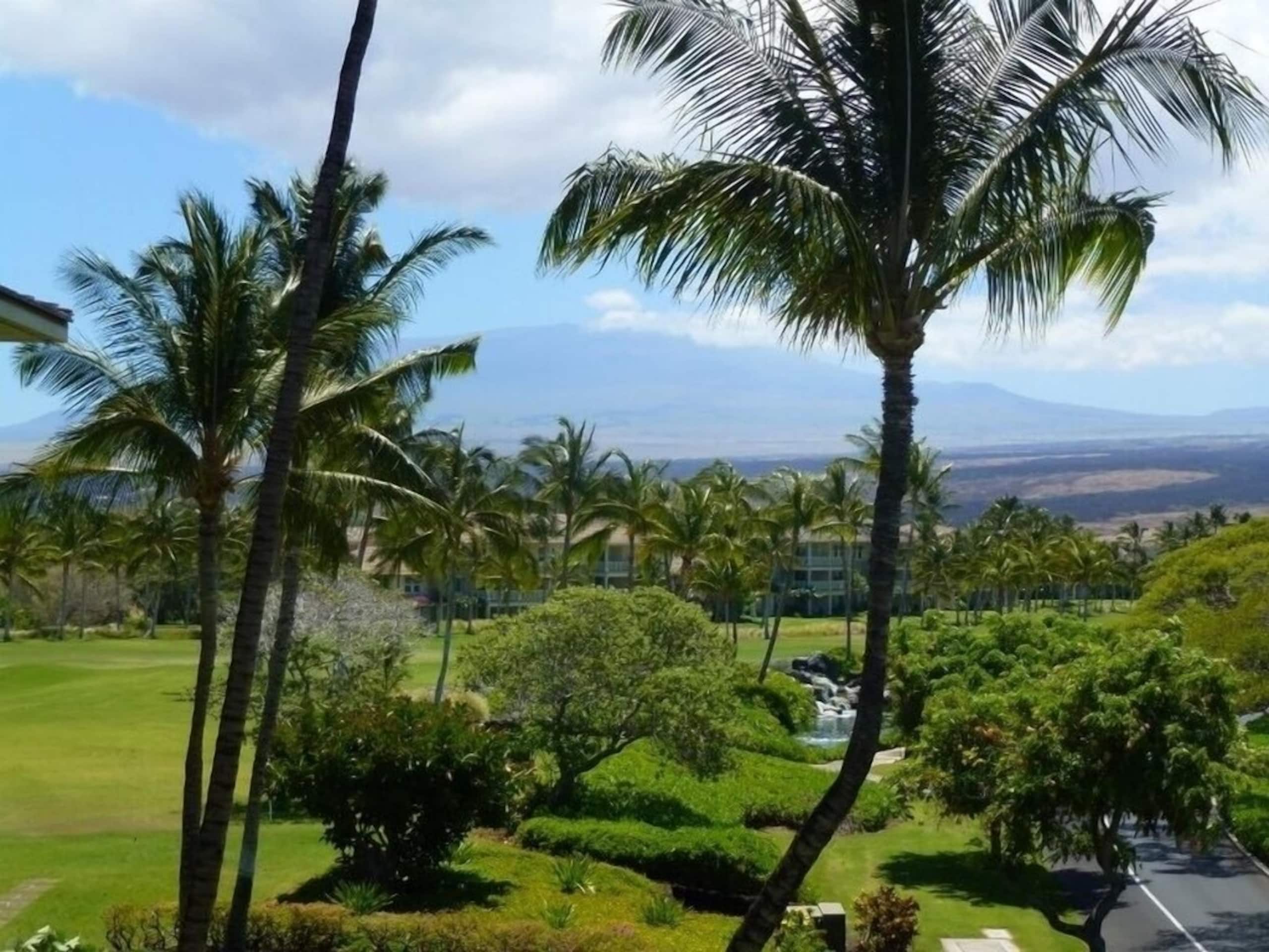 Penthouse condo with Ocean Views - Photo 2